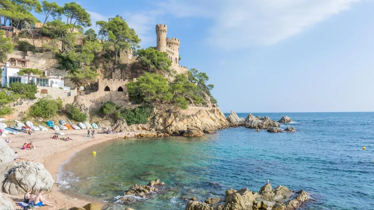 2Con - Lloret De Mar Villa